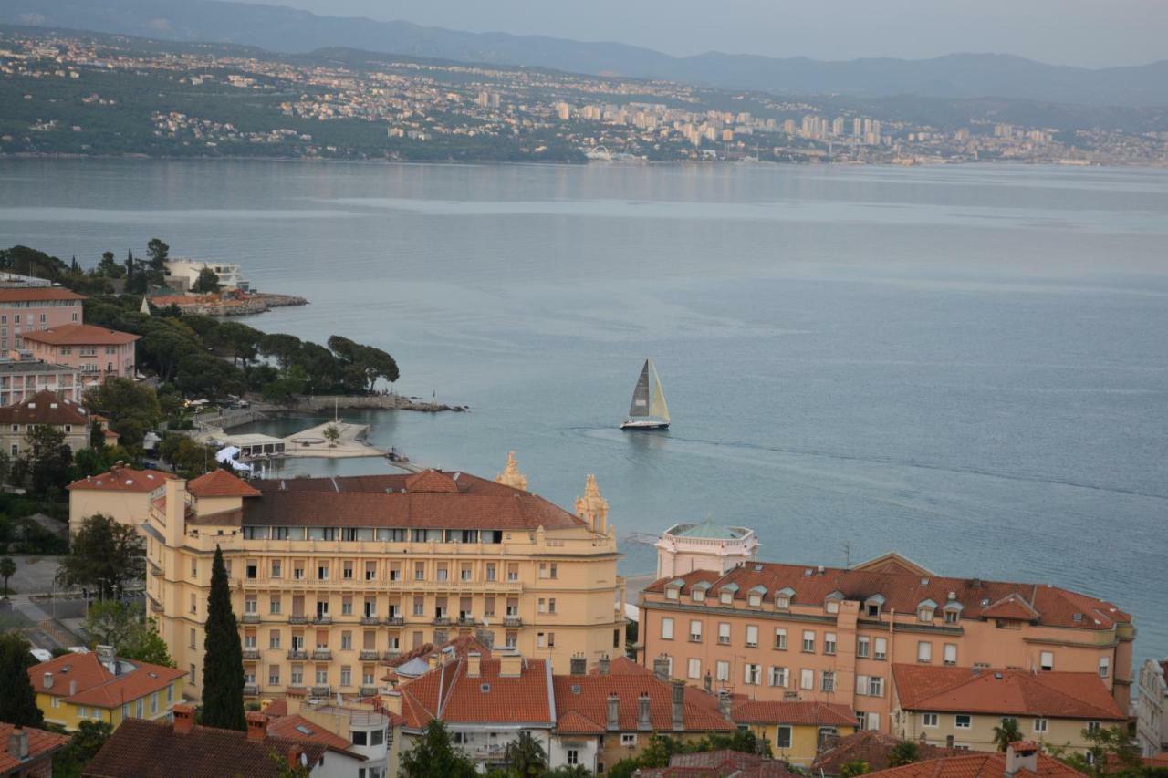 Apartments Zigulic Opatija Bagian luar foto